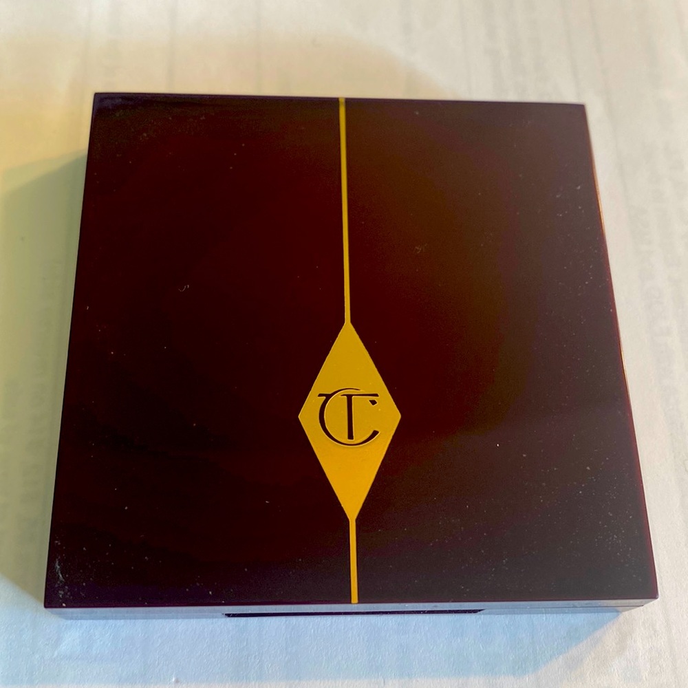Charlotte Tilbury eyeshadow palette Pillow Talk. Only swatched once.
